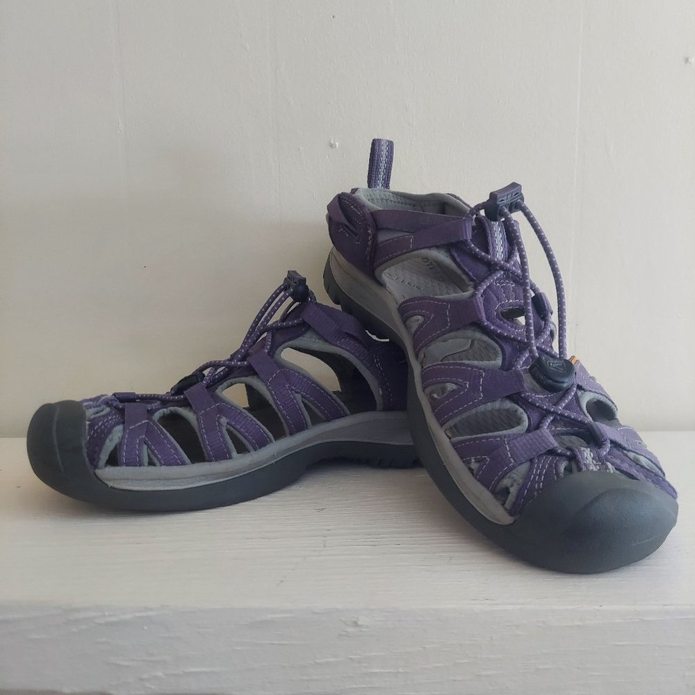 Keen Women's Size 8 Purple and Grey Athletic Sandals